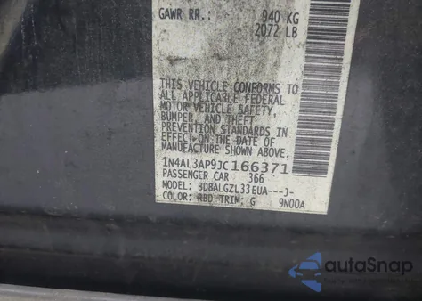 2018 Nissan Altima 2.5 S z USA, uszkodzony, nr VIN 1N4AL3AP9JC166371